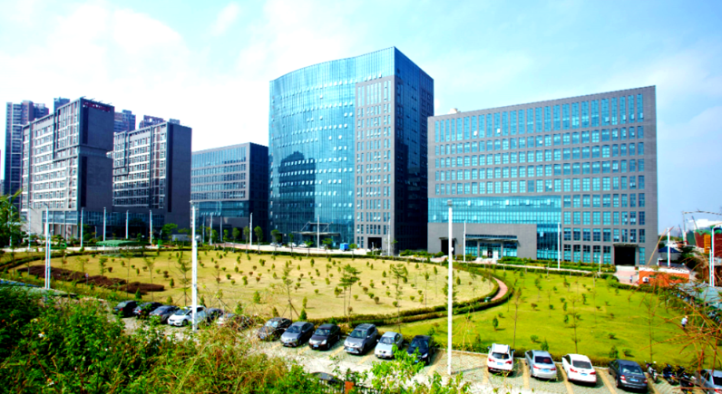 企业云端管理系统技术架构解析与主流部署方案对比